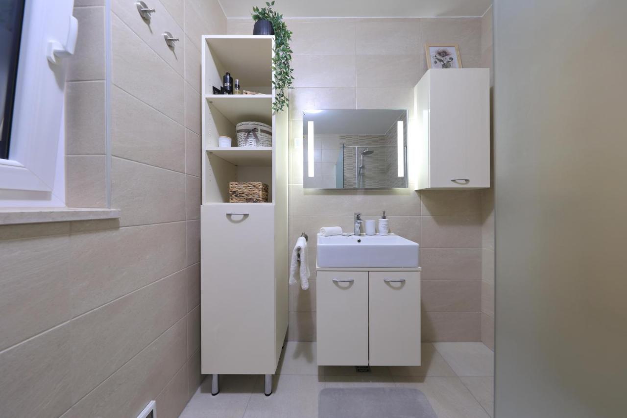 Vila Leda Kozino Ngoại thất bức ảnh